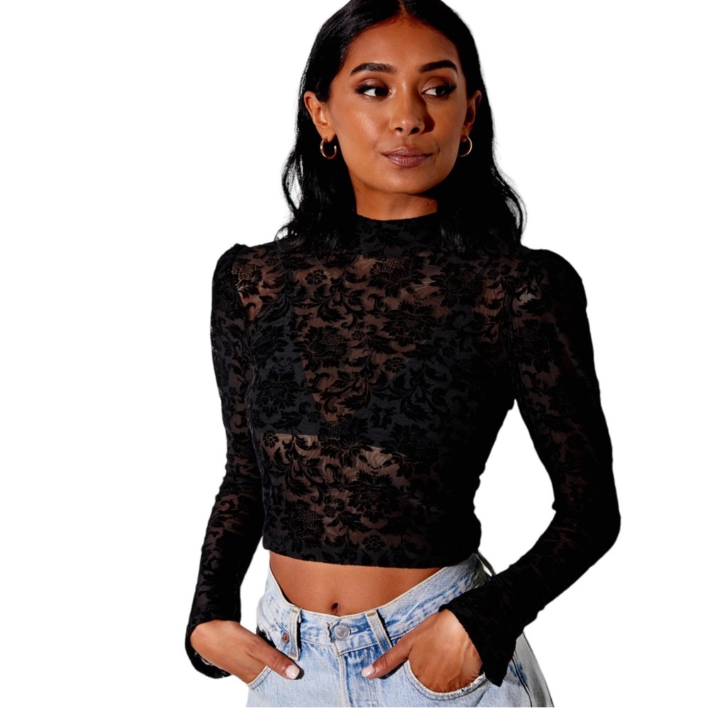 || NEW || Motel Black Floral Sheer Fitted Cropped Long Sleeve Women’s XS - Picture 1 of 7